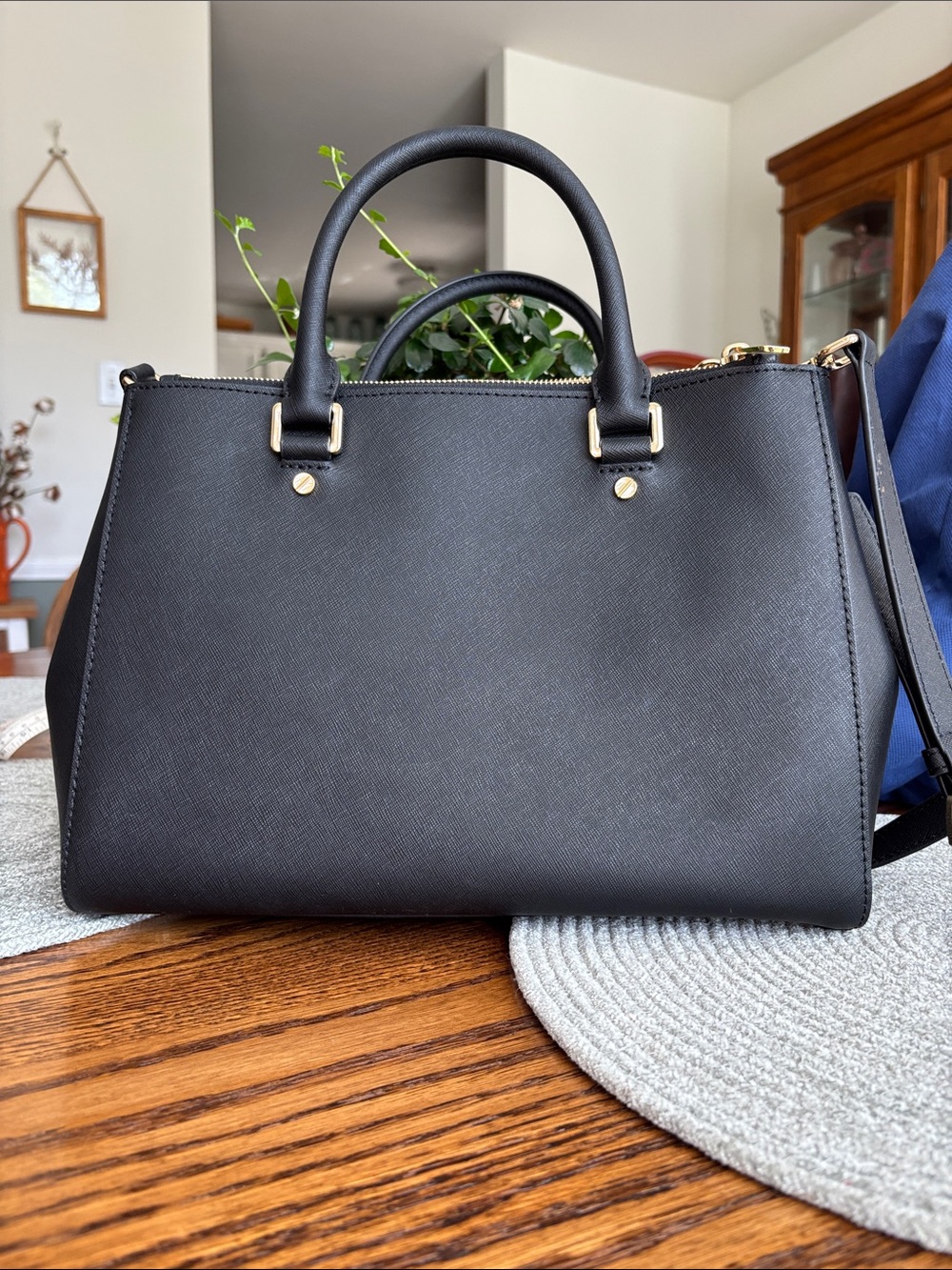 Michael Kors Satchel - Picture 2 of 6